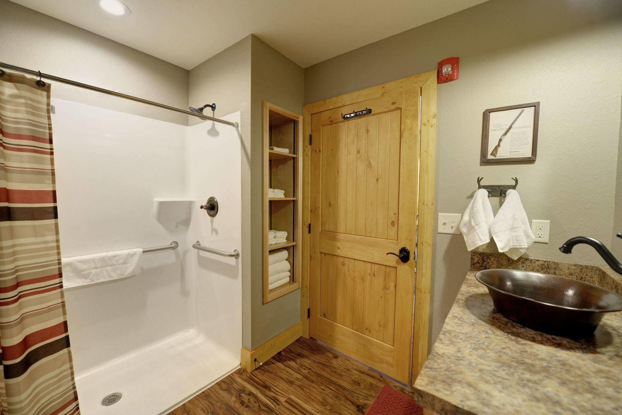 Blue Water Resort Dayton Екстериор снимка