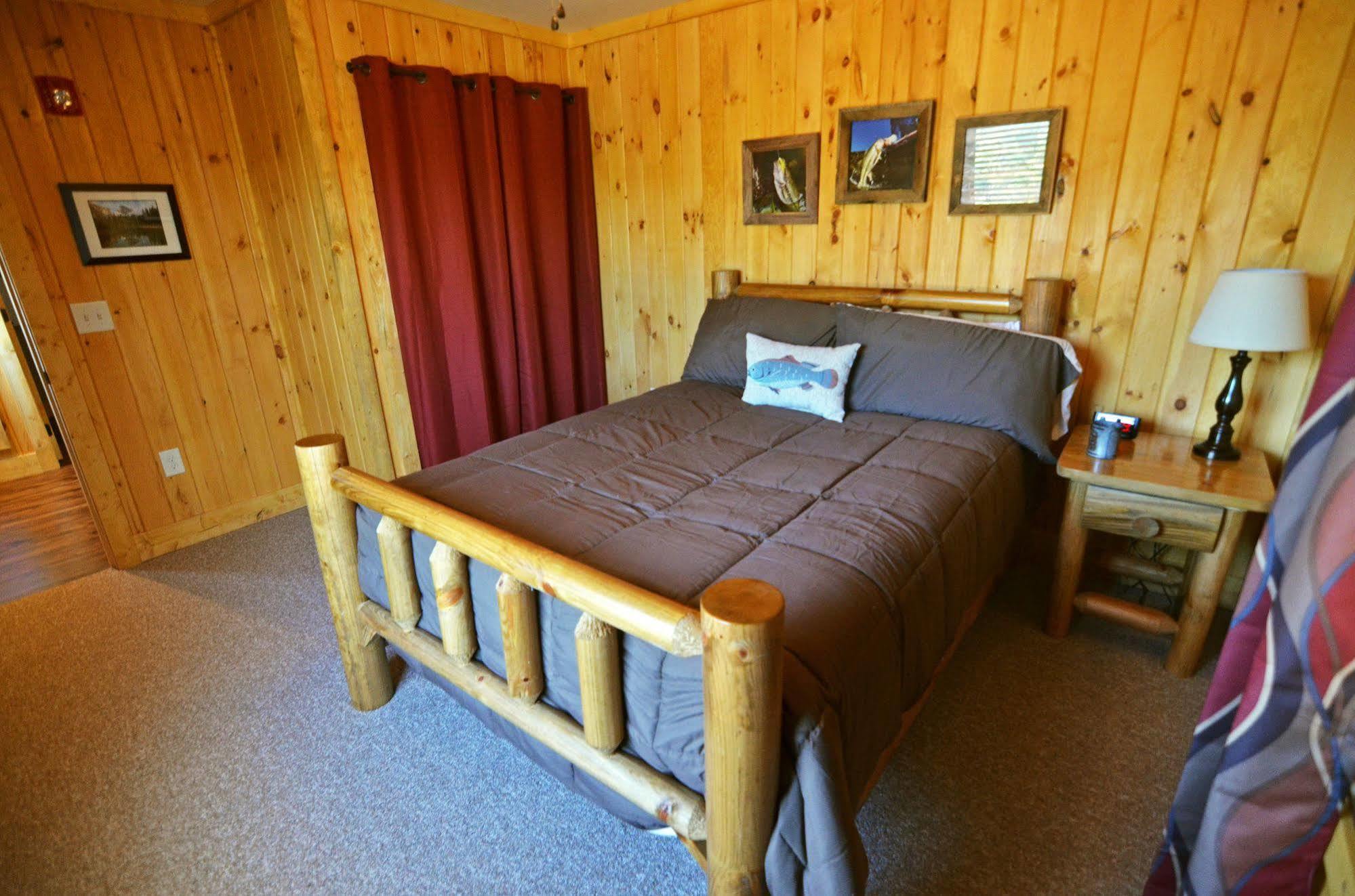 Blue Water Resort Dayton Екстериор снимка